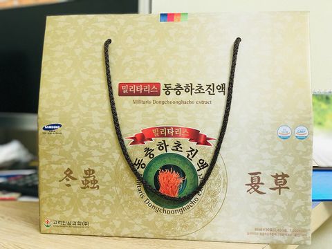 Đông Trùng Hạ Thảo Hộp Giấy Quai Xách Dạng Nước 30 gói